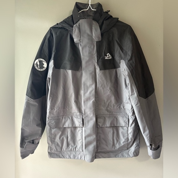 PELLIOT size M Outdoor Hiking Jacket Mens Windbreaker Waterproof, Zipper front - Picture 2 of 13
